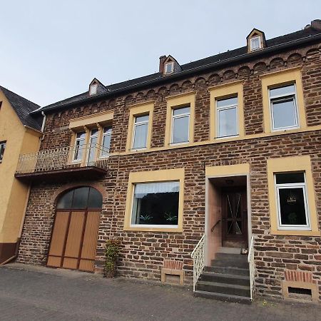 Ferienhaus Im Moseltal Брутиг-Фанкел Екстериор снимка